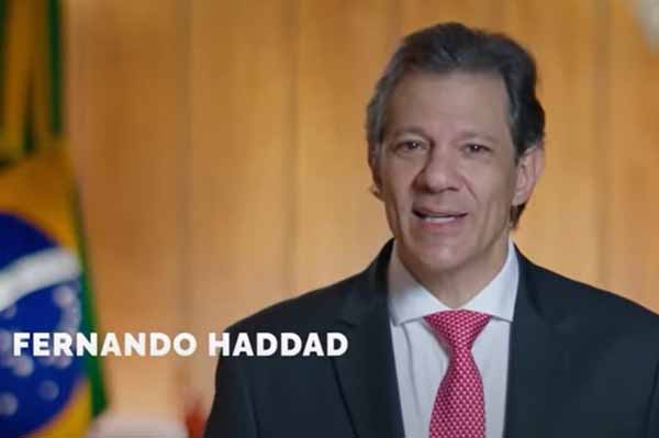 Haddad anuncia isenção de IR para quem ganha até R$ 5 mil