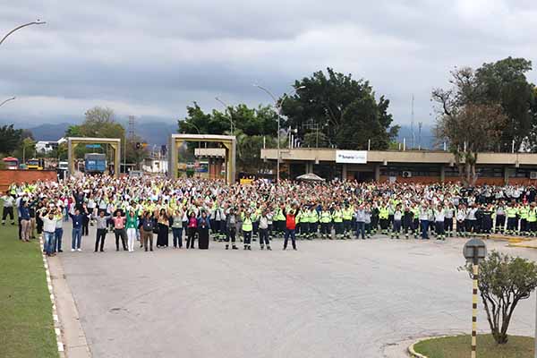 Trabalhadores da Tenaris Confab conquistam cartão farmácia e aumento real de salário