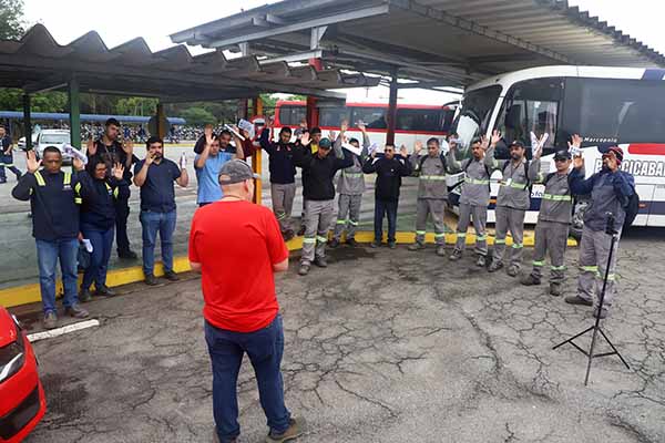 Trabalhadores da Magnesita conquistam fim da jornada 6×1 e benefícios